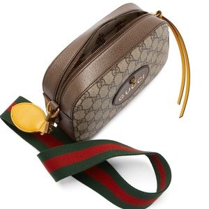 Gucci GG Supreme Messenger Bag
